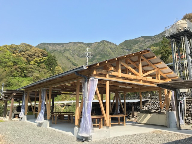 交流棟
